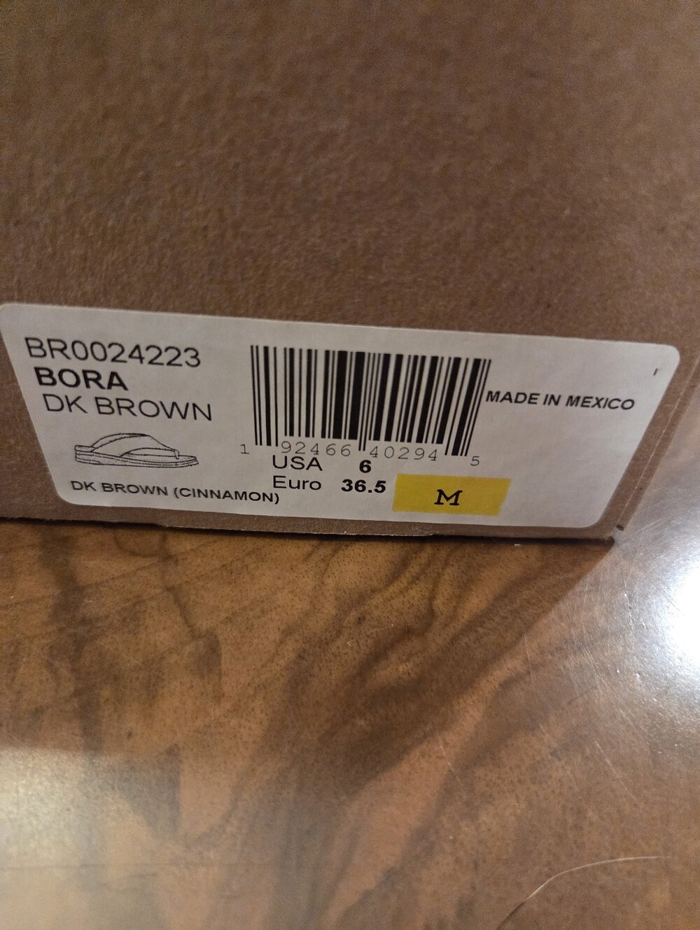 Born Women’s Dark Brown Leather Thong Sandals - Picture 6 of 6